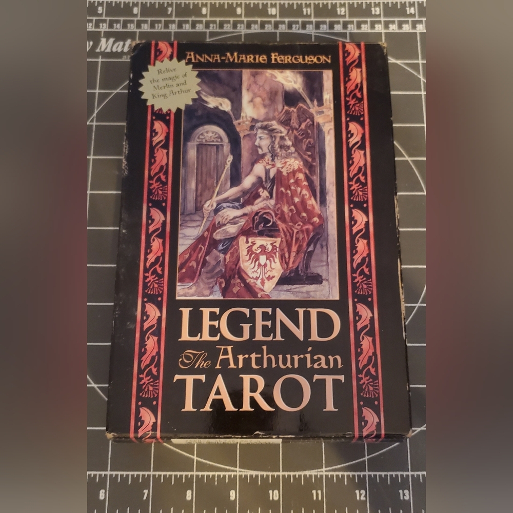 Legend the Arthurian Tarot 1995